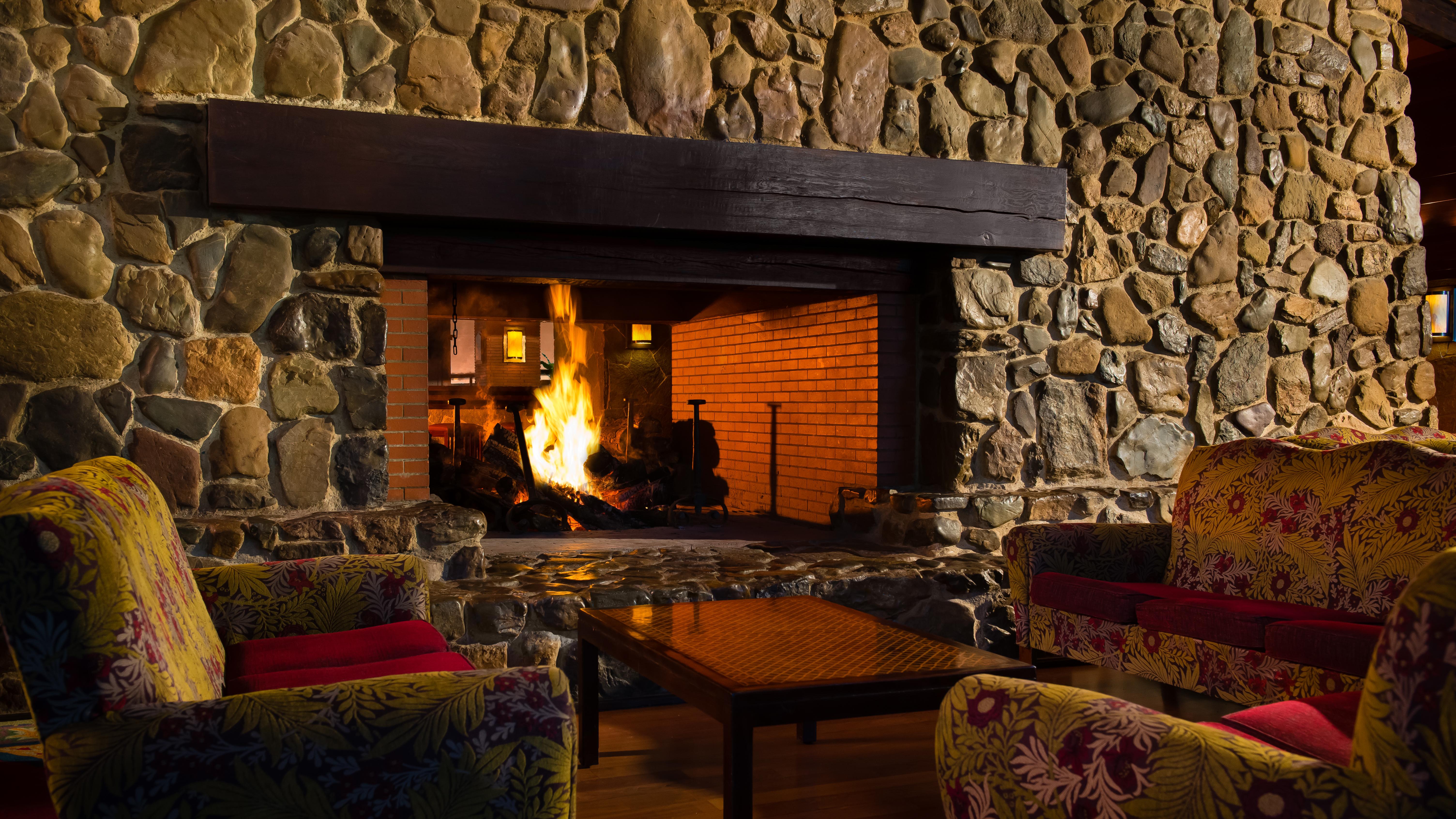 Sequoia Hotel