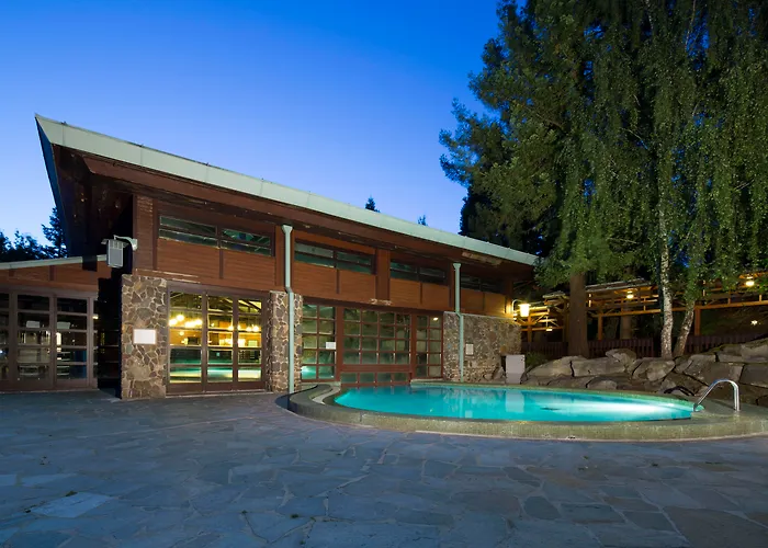 Disney Sequoia Lodge